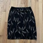Ann Taylor  Sz XS Black & Cream Rayon Pullover Skirt--Above the Knee Photo 4