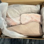 Skechers Sketchers Women's Blush Pink  Fur-Lined Ankle Boots Size 10 Photo 5