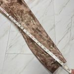 Lululemon NWT Align High Rise Pant 25 in
Diamond Dye Foil Dot Shine Size 6 Photo 8