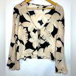 Billabong Y2K Black and Cream Women's Tie Front Crop Top Women’s Size M Photo 0