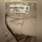 Abercrombie & Fitch Abercrombie Ultra High Rise Skinny front Split Hem Size 4/27 Tan Photo 3