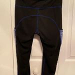 Capri yoga pants with pockets Size M Photo 4