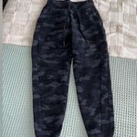 Lululemon  Scuba High-Rise Jogger *Fleece Incognito Camo Multi Gray Size 4 Photo 0