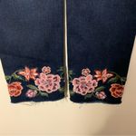 Driftwood NWOT Colette Straight Leg Floral Trim Raw Hem Jeans Size 25 Photo 9