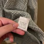 Le lis Cropped Bluish Gray Button Up Top Photo 4