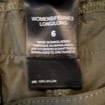 The North Face  Cargo Shorts Nylon Flat Front Multi-Pocket New Green 6 Photo 2