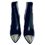 Soda NWT Black Metal Tip Western Booties Zip Faux Leather with Block Heel Sz 6M Photo 2