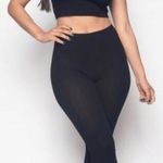 ✨Check me out crop top & leggings ✨ Black Photo 0