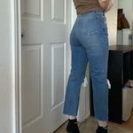 Abercrombie & Fitch  Ankle Straight Ultra High Rise Jeans Sz 28‎ Short Distressed Photo 2