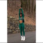 Outdoor Voices FrostKnit Full-Zip Jacket Women's M Green Mock Neck Activewear Photo 3