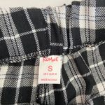 Romwe Checkered Pants Photo 4