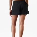 Athleta XXS Midday Mid Rise Poplin Short Black 2X-Small Photo 1