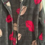Betsey Johnson Gray Robe with Pink Lip Prints NWOT Photo 2