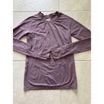 Athleta  Momentum Top Womens Small Purple‎ Long Sleeve Active Gym Workout Sporty Photo 3
