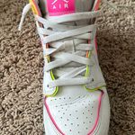 Nike Jordan 1 Mid Edge Glow Photo 3