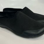 Crocs  duet busy day 2.0 Satya mule flat black women’s size 7 casual minimalist Photo 1
