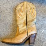 Frye Tan Leather Heeled Boots 7.5 Photo 3