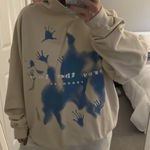 Amazon  sweatshirt  Photo 0