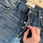 We The Free  Free People Distressed Straight Leg Cut‎ Off Jeans Size 27 Photo 7