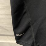 Nike Fit Dry Black Size Small Short Sleeve Shirt Photo 2