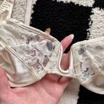 Valentino Garavani NWT Vintage Valentino Intimo White Satin Bra 36B Photo 2