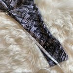 Donna Karan  Active cropped Leggings Pants pattern black‎ white women’s Small Photo 3