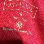 Athleta activewear v-neck fitted short sleeve athletic performance top small Photo 4