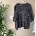 Forever 21 Black and white cardigan Photo 3