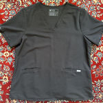 FIGS  Technical Collection 2XL scrub top black v neck short sleeve medical Photo 0