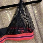 Victoria's Secret Victoria’s Secret black lace Very Sexy bralette, size S Photo 2