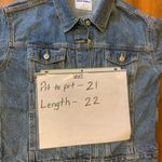 Old Navy Medium Blue Denim Jacket Classic Button Pockets 90’s Worn Look casual Photo 4