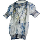 Deeigual blouse,‎ size medium, floral, tie front, ruffle sleeves, elastic waist Photo 0