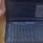 Vera Bradley wallet Photo 3