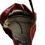 Dooney & Bourke Elegant Red Crocodile-Embossed Women's Bag Photo 4