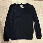 Theory  WOMENS soft sweater black color 94% wool Photo 2