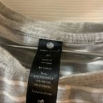 Yogalicious Yogalicous Grey/White Striped Split Back Tank Medium Photo 2