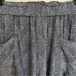 Urban Outfitters Women’s Cottage Print Pull On Pants Size Medium Black & White Photo 2