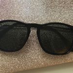 Ray-Ban Sunglasses Photo 0