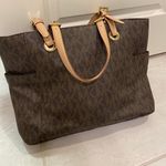 Michael Kors Large Tote / Holds Laptop Photo 0