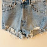 ZARA  High Rise Cut Off Jean Shorts Size 2 Distressed Light Blue Wash Photo 2