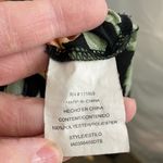 Twine & String  size medium, black floral sleeveless blouse‎ Photo 4