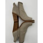 Vince Camuto NEW  Womens 8.5 Suede Block Heel Ankle Boots Grey Western Chic Shoes Photo 1