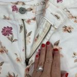 American Eagle  Sz 2 Mom Short Floral Print High Rise Denim Cuffed Shorts Women's Photo 3