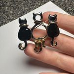 Kitty Cats Black Enamel Two Tone Metal Brooch Pin Photo 3
