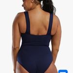 Tyr. Women's Solid Square Neck Controlfit Chlorine Resistant One Piece Swimsuit Photo 2