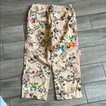 Floral Print Capris Black Photo 4
