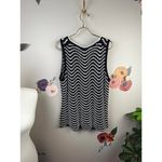 Brooks Brothers Black and White Zigzag Knit Tank Top - Size - Large Photo 2