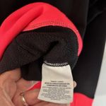 Nike  Therma Fit M Womens Black Hot Pink Hoodie Activewear Bright Long Sleeve Photo 2