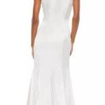 Mac Duggal  BRAND NEW #68137 Satin Feather Shoulder V-Neck Gown in White Size 4 Photo 4
