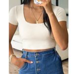 TALULAH $36 New  Square neck Ribbed Crop Tee - off white - Large Photo 1